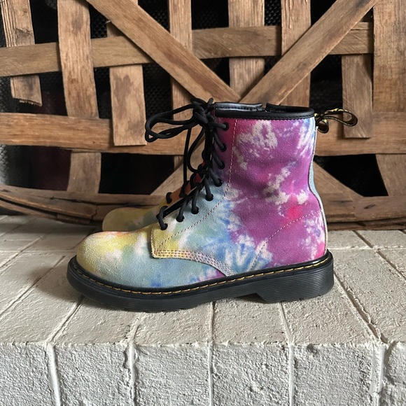Dr. Martens Women's Size 5 1460 Softy T Colorful Tie Dye Lace Up Boots (50) - Picture 3 of 9